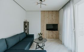 Karipidis Penthouse